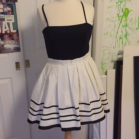 betsey johnson white dress